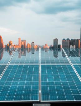 Champs de panneaux solaires